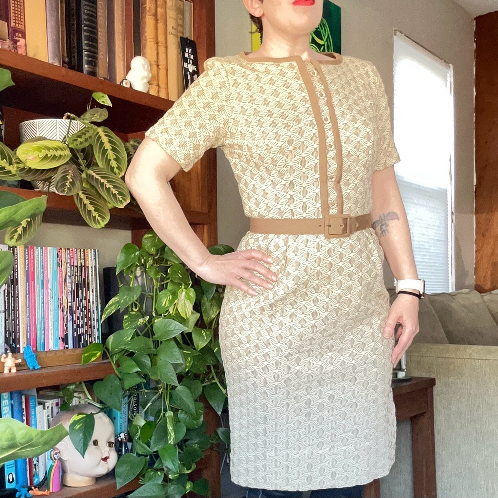 Vintage Cream & Tan Belted Sweater Dress